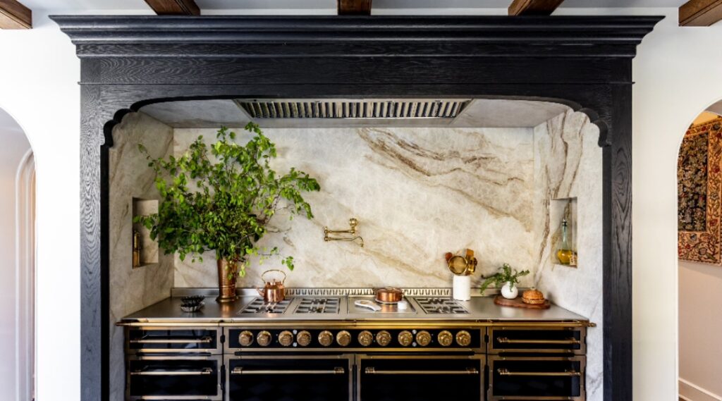 French Country Kitchen: 25 Ways to Create a Cozy and Timeless Space