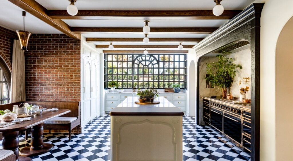 French Country Kitchen: 25 Ways to Create a Cozy and Timeless Space