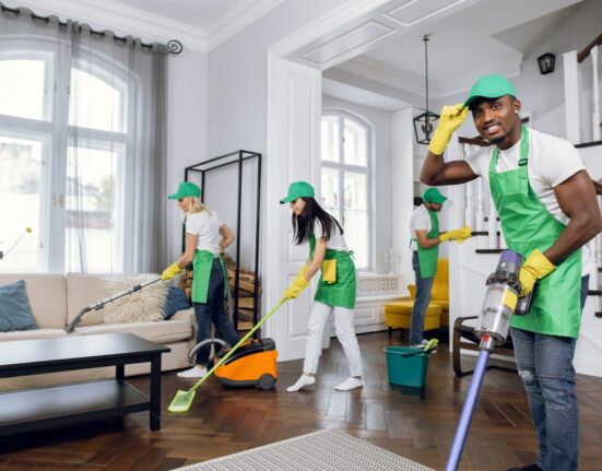 Top 6 Benefits of Hiring a Housemaid Service for Your Home