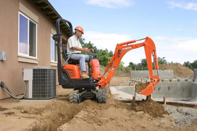 4 Home Improvement Projects You Can Tackle with a Mini Excavator