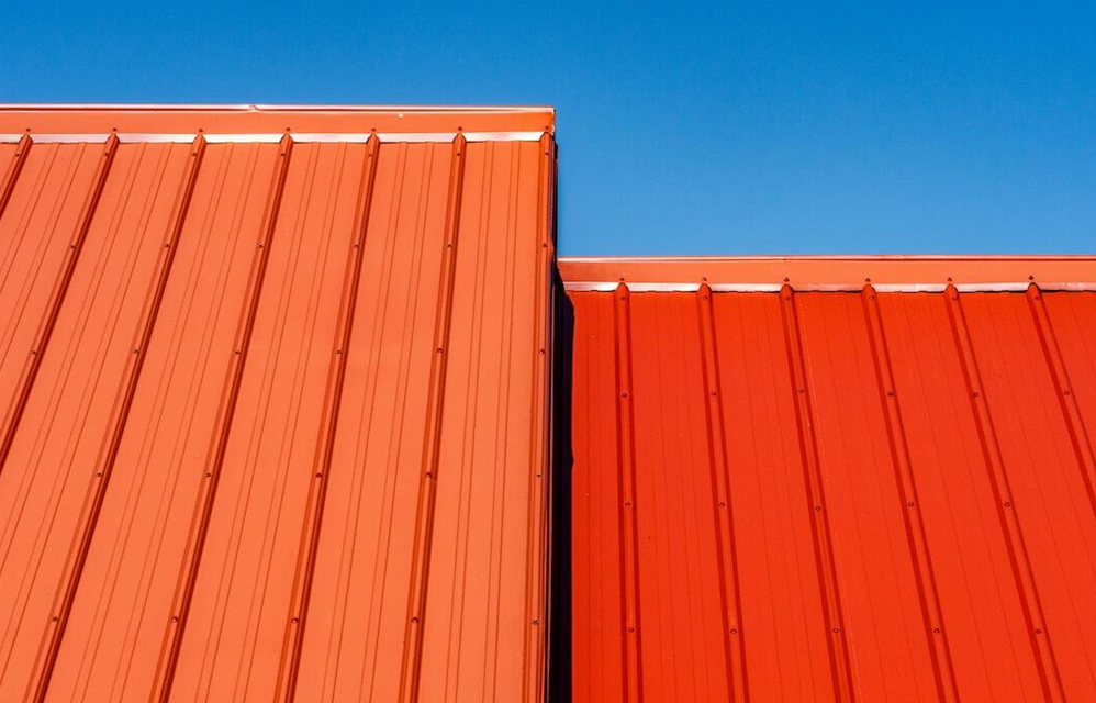 Top 6 Things to Look for in Metal Roof Contractors