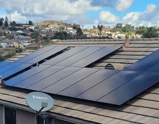 Going Off the Grid: How Solar Power Solutions Can Provide Energy Independence