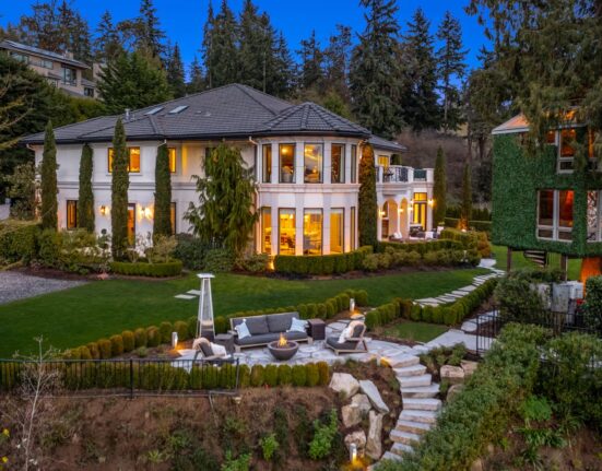 russell wilson house seattle