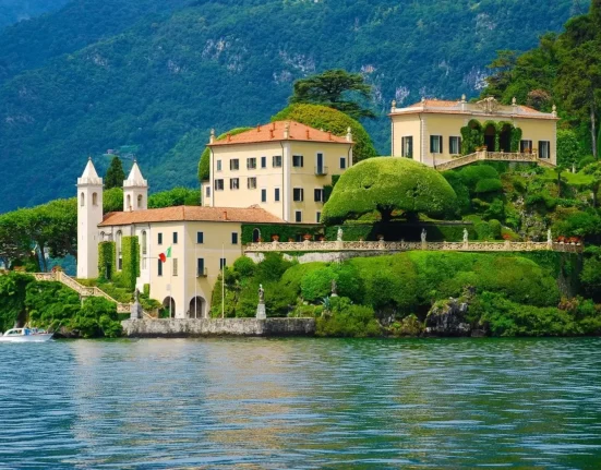 italian villas for sale