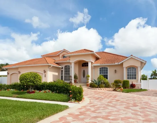 cheapest place to buy a house in florida