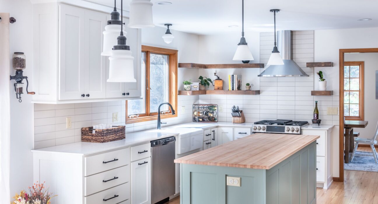 modern farmhouse kitchen