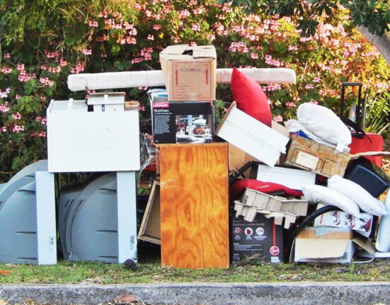 How to tell It's Time to Hire a Junk Removal Service: 5 Danger Signs