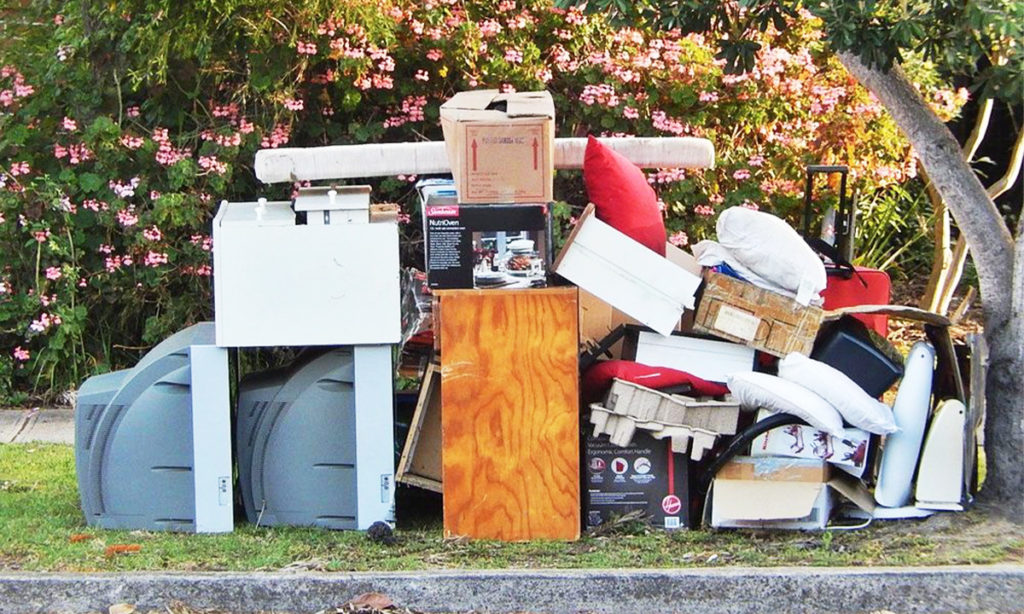 How to tell It's Time to Hire a Junk Removal Service: 5 Danger Signs