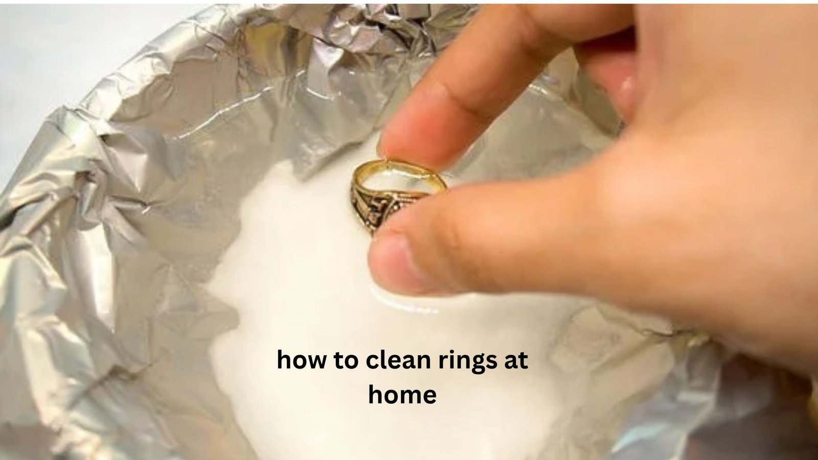 How to Clean Rings at Home Safely
